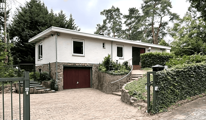 Huis · 197 m² · €1650,-