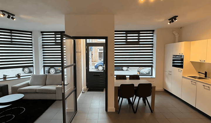 Appartement · 97 m² · €1600,-