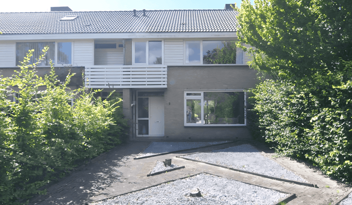 Huis · 149 m² · €2250,-