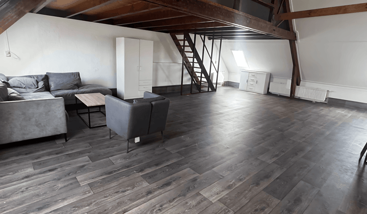 Appartement · 104 m² · €1553,-