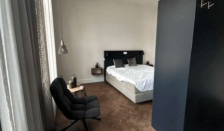 Kamer · 20 m² · €800,-