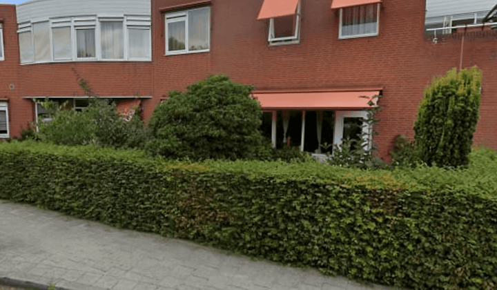 Kamer · 60 m² · €500,-