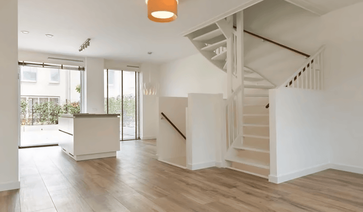 Huis · 140 m² · €3500,-