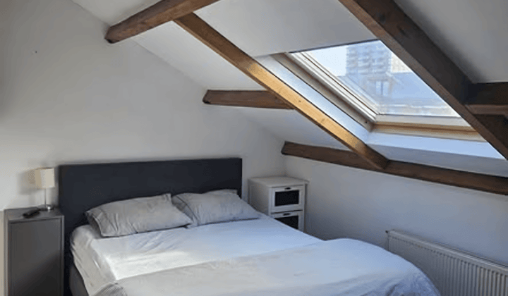 Kamer · 12 m² · €740,-