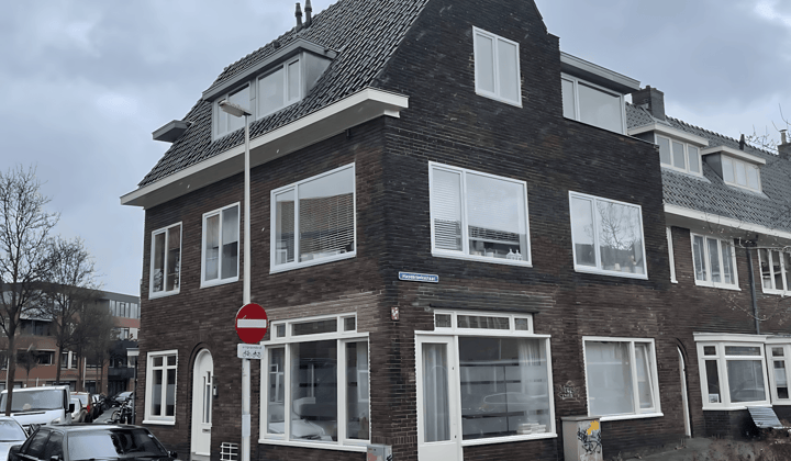 Studio · 20 m² · €692,-