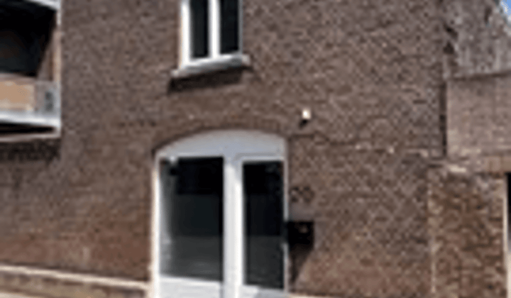 Huis · 106 m² · €1995,-
