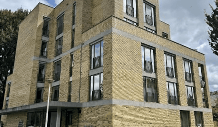 Appartement · 92 m² · €1595,-
