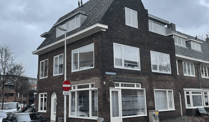 Studio · 20 m² · €692,-