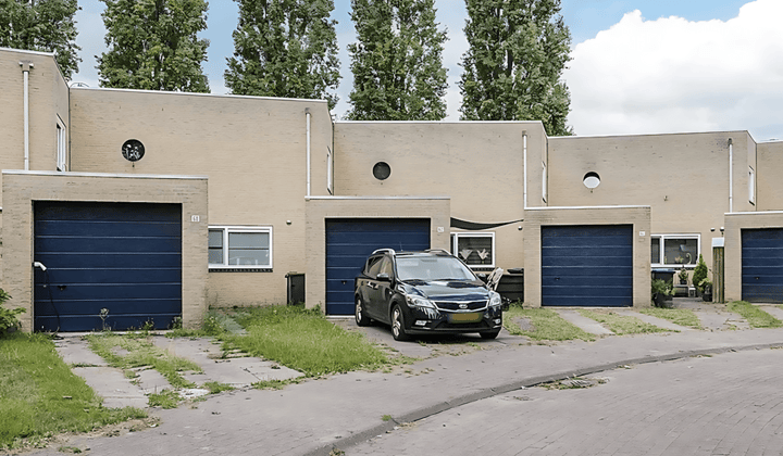 Huis · 140 m² · €1295,-