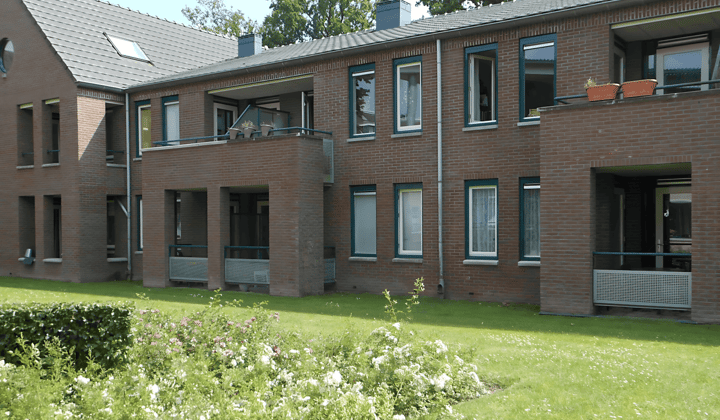 Appartement · 99 m² · €1300,-