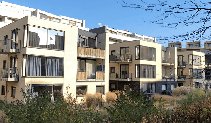 Appartement · 100 m² · €1495,-