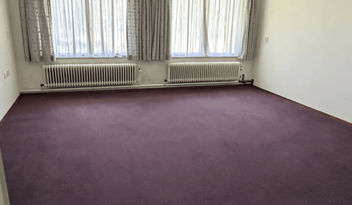 Kamer · 30 m² · €330,-
