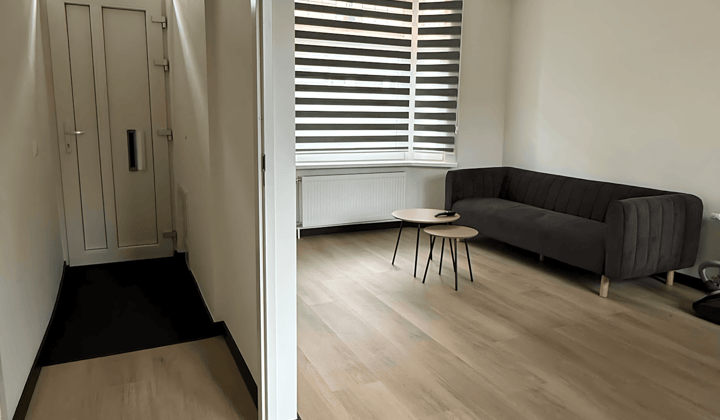 Appartement · 70 m² · €1800,-