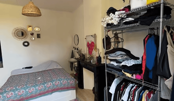 Kamer · €410,-