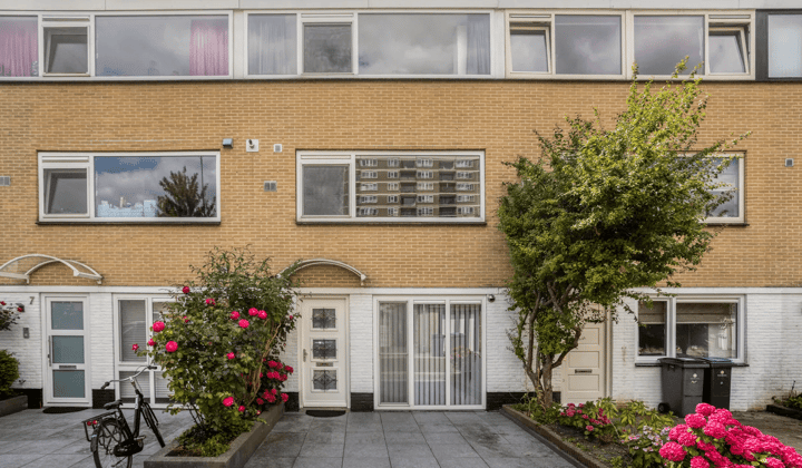 Huis · 170 m² · €4000,-