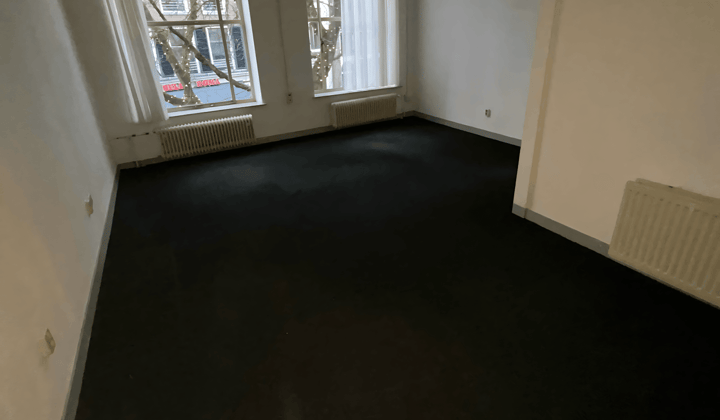 Anti Kraak · 40 m² · €330,-