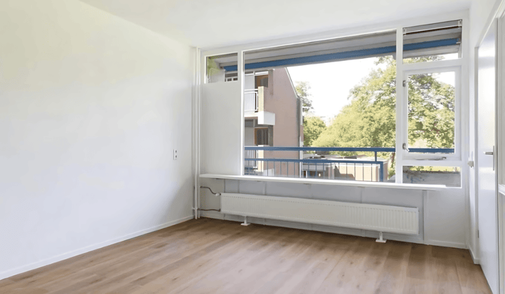 Appartement · 38 m² · €827,-