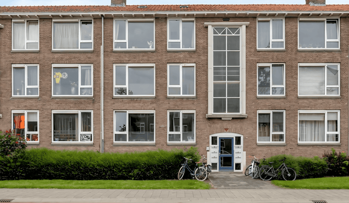 Huis · 50 m² · €857,-