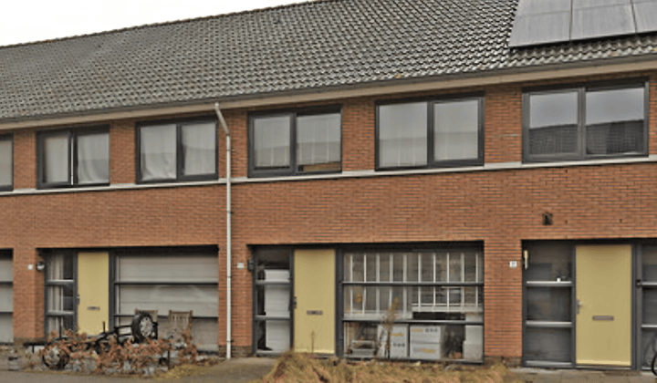 Huis · 63 m² · €764,-