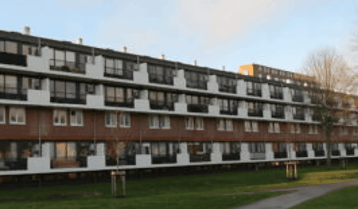 Appartement · 80 m² · €1100,-