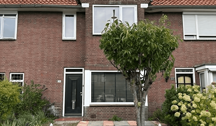 Huis · 115 m² · €2600,-
