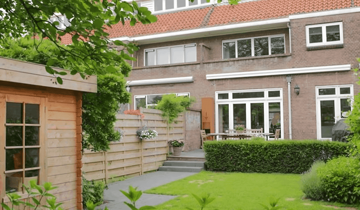 Huis · 205 m² · €4500,-