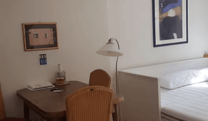 Studio · 25 m² · €809,-