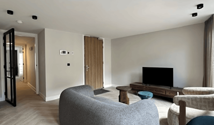 Appartement · 75 m² · €2500,-