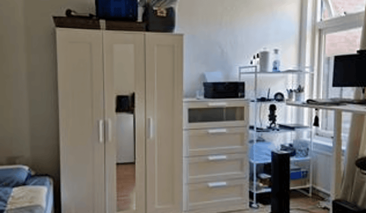 Kamer · 11 m² · €760,-