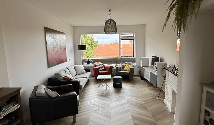 Appartement · 75 m² · €1300,-