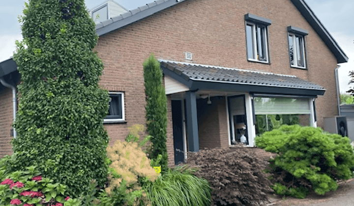 Huis · 180 m² · €3300,-