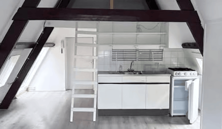 Studio · €740,-