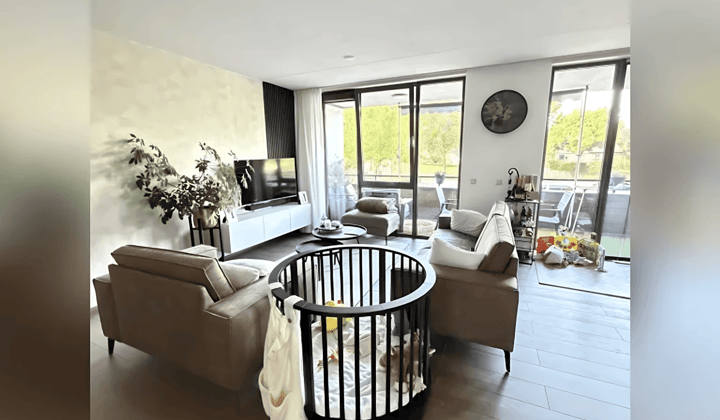 Appartement · 86 m² · €766,-