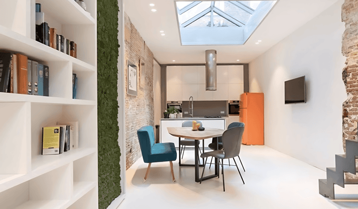 Huis · 135 m² · €2250,-