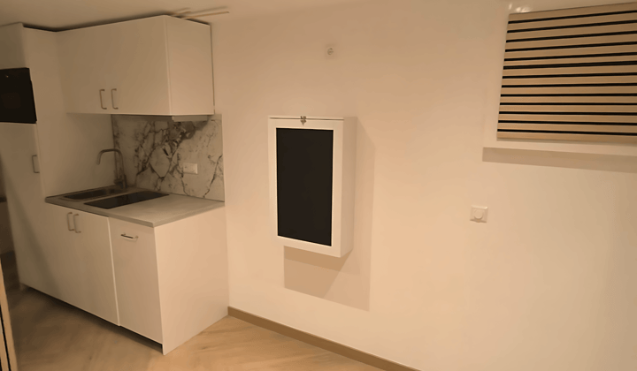 Studio · 17 m² · €1150,-