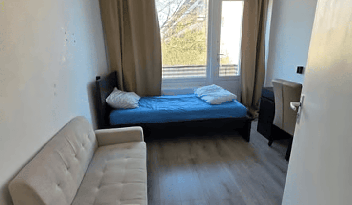 Kamer · €1400,-