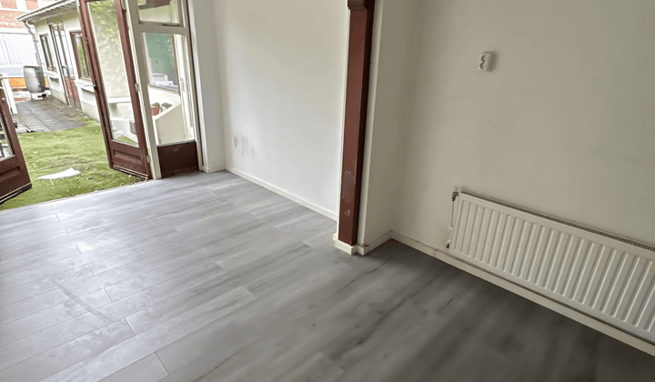 Studio · 28 m² · €700,-