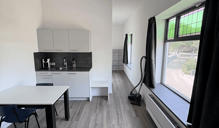 Appartement · 32 m² · €1154,-