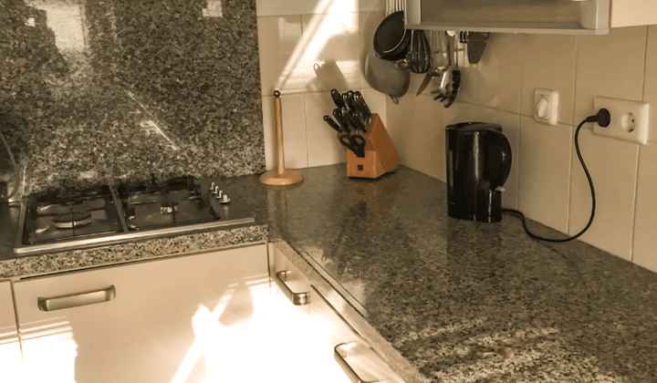 Appartement · 100 m² · €2095,-