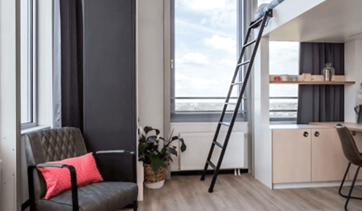 Studio · 20 m² · €740,-