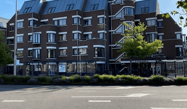 Appartement · 27 m² · €765,-