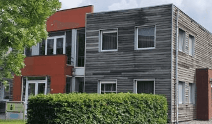 Bedrijfsruimte · 45 m² · €650,-
