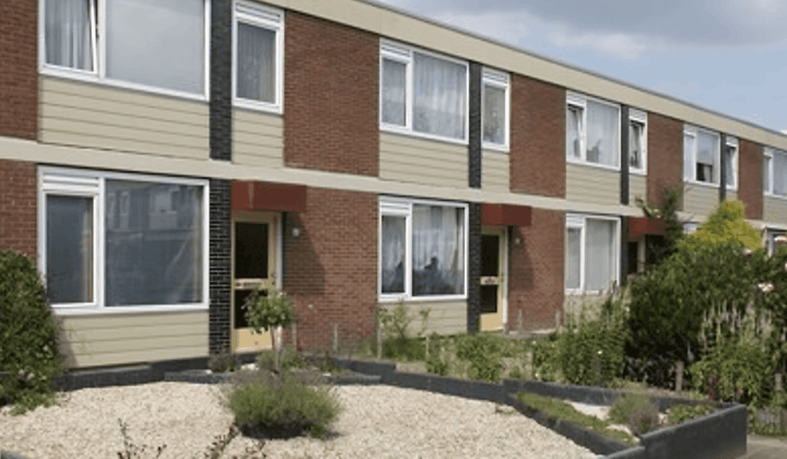Huis · 79 m² · €932,-