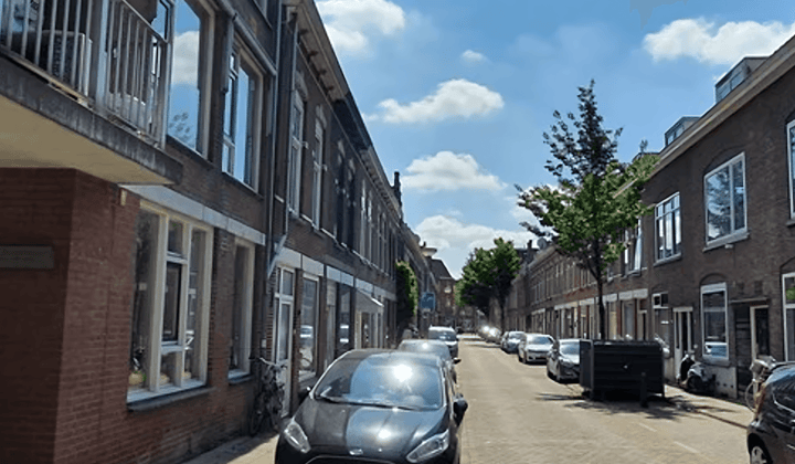 Huis · 135 m² · €2150,-