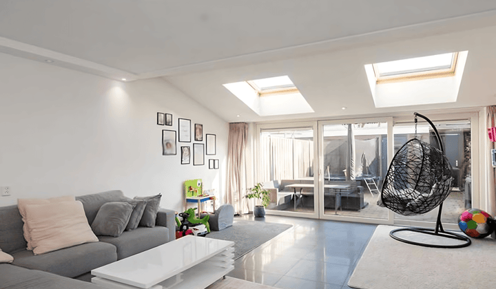 Huis · 130 m² · €2250,-