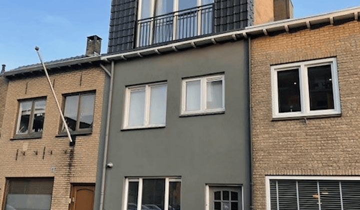 Studio · 28 m² · €678,-