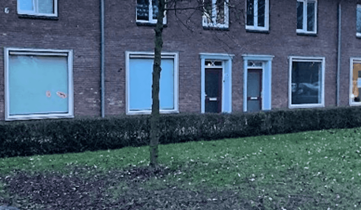 Huis · 103 m² · €764,-