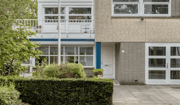 Huis · 180 m² · €2195,-