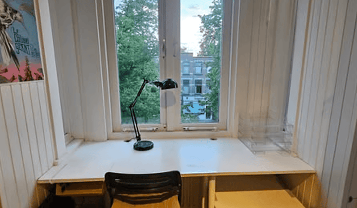 Kamer · 10 m² · €380,-