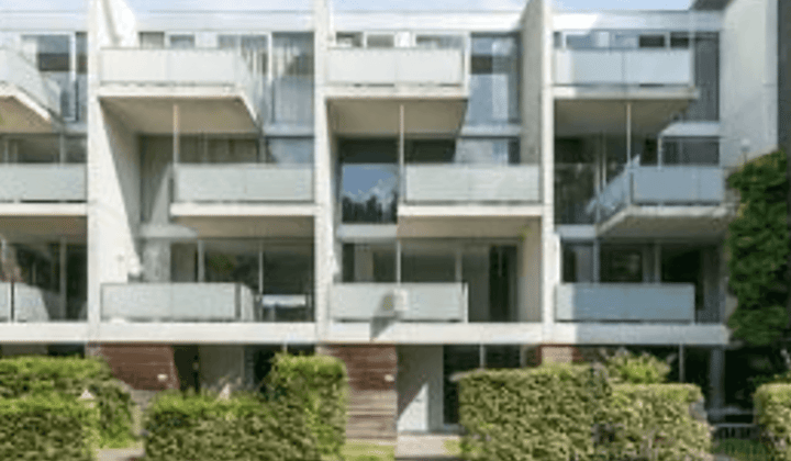 Huis · 108 m² · €1375,-